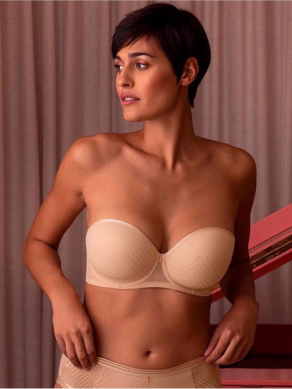 FREYA CAMEO STRAPLESS BRA